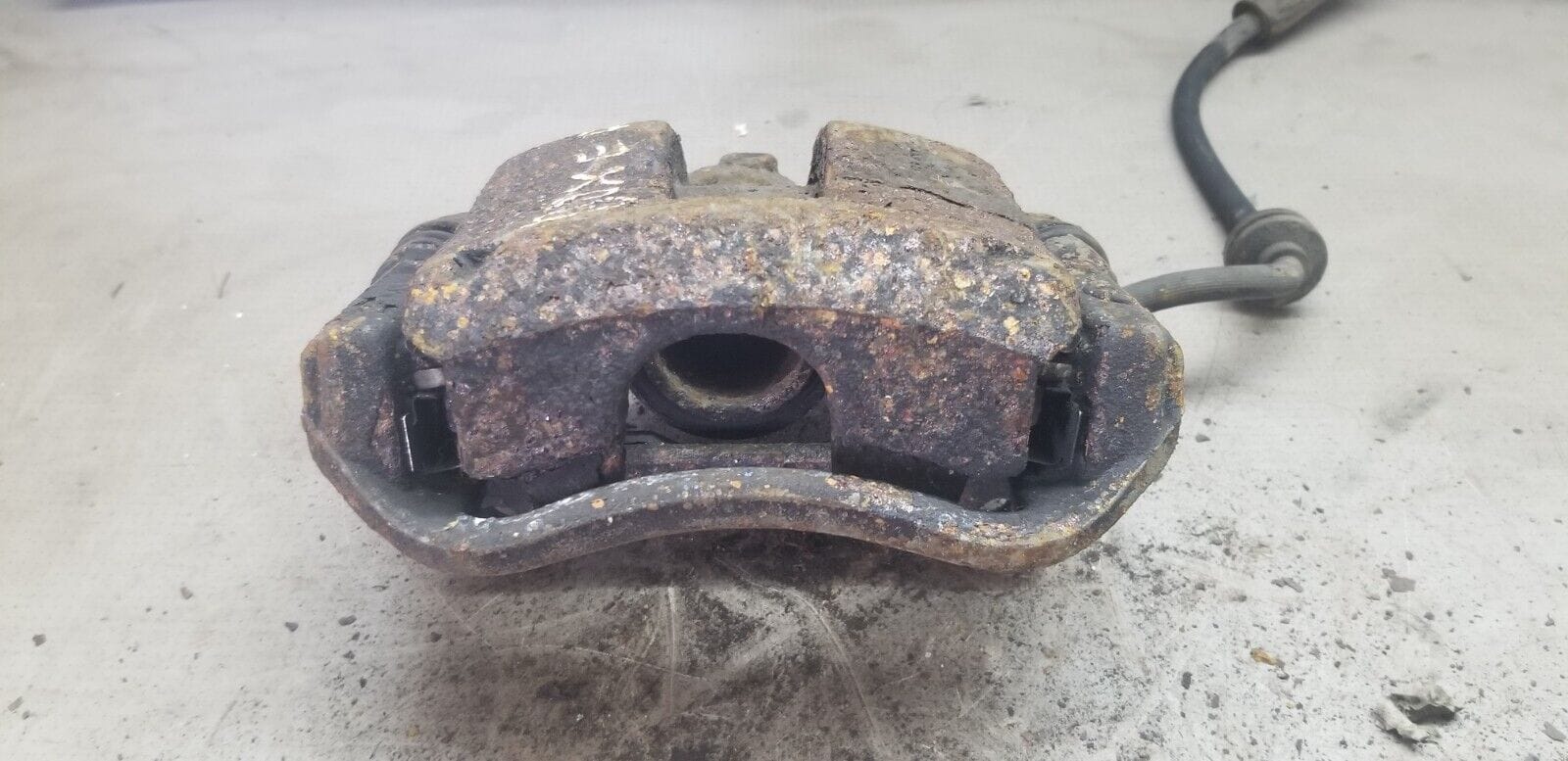 Peugeot Boxer Passenger Nearside Rear Brake Caliper 2014 - Image 3