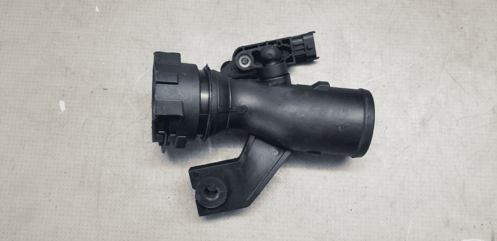 Qashqai 1.5 dCi 110 Intercooler Turbo Air Exchanger Compressorand sensor - Image 3