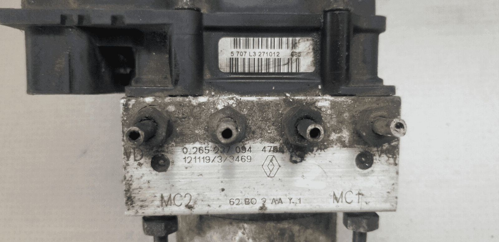 Renault Master/Vauxhall Movano ABS Pump Module 2.0 Diesel 0265801133 476606497R - Image 7