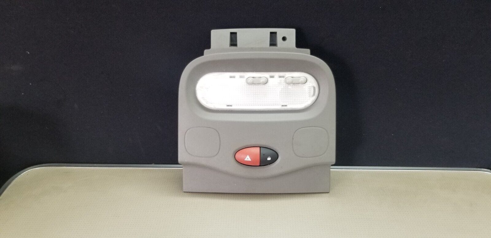 RENAULT MASTER MOVANO 10-ON INTERIOR ROOF LIGHT PANEL +HAZARD SWITCH 969828546R