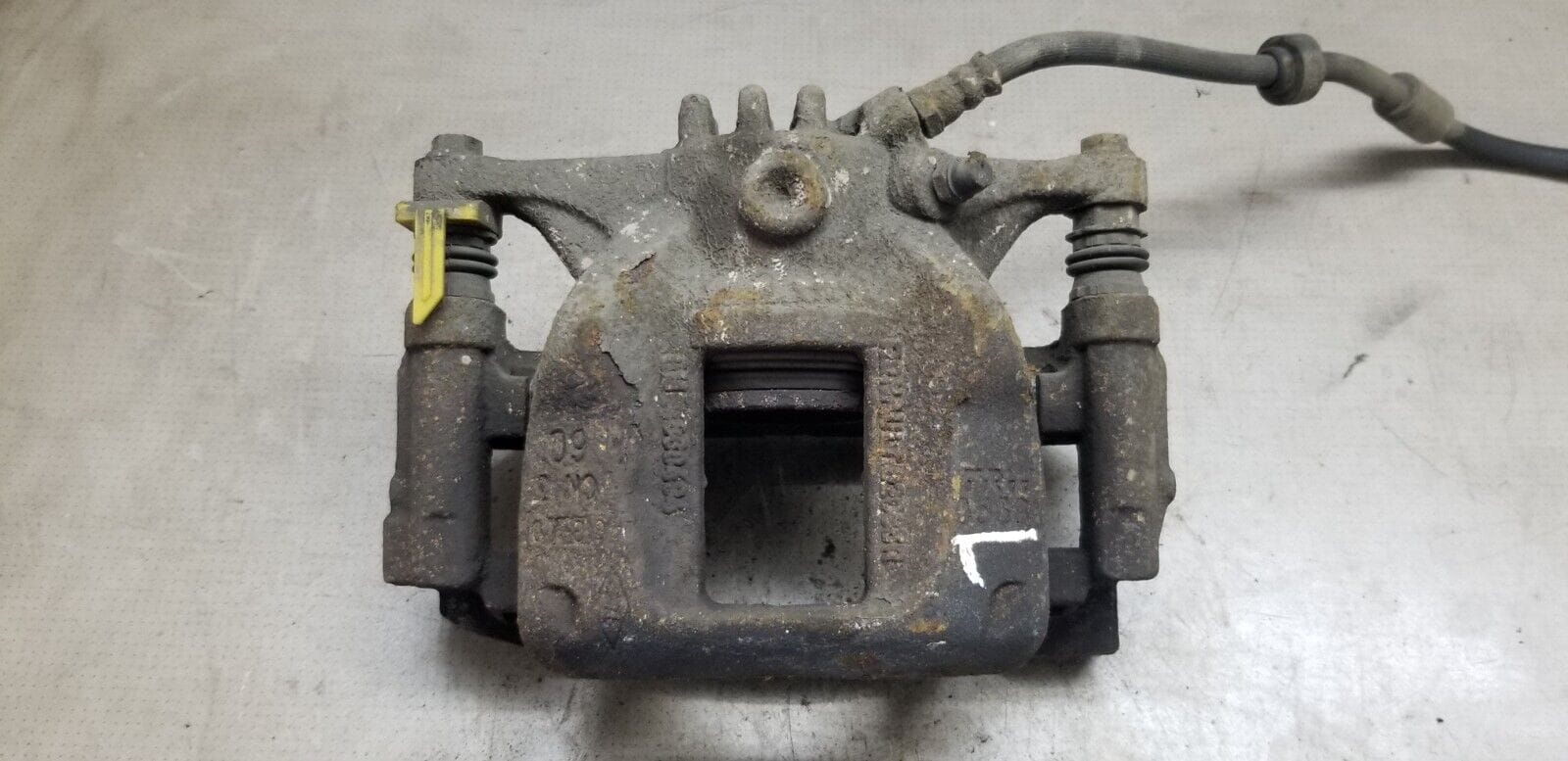 RENAULT TRAFIC 1.6 DIESEL PASSENGERS SIDE FRONT BRAKE CALIPER NSF 2015 - 2019