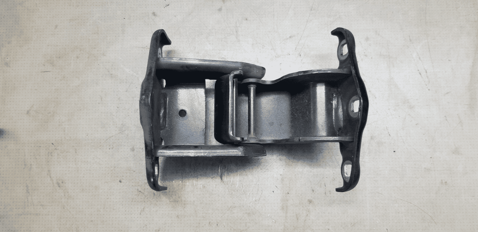 RENAULT TRAFIC 2013 REAR DOOR HINGES RIGHT SIDE 527428C 57854C PAIR - Image 6