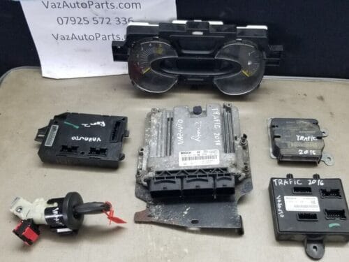 Renault Trafic MK3 2014-2019 1.6 DTI R9M408 ECU Kit 237103888R - Front View