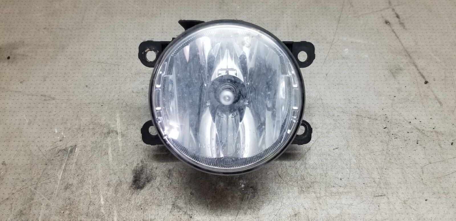 Renault Trafic Mk3 2014-2019 Fog Light Front Passenger Side 261500097R