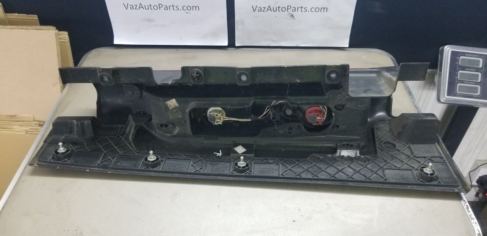 RENAULT TRAFIC VIVARO MK3 2015 DRIVER SIDE REAR TAIL LIGHT O/S/R - Image 4