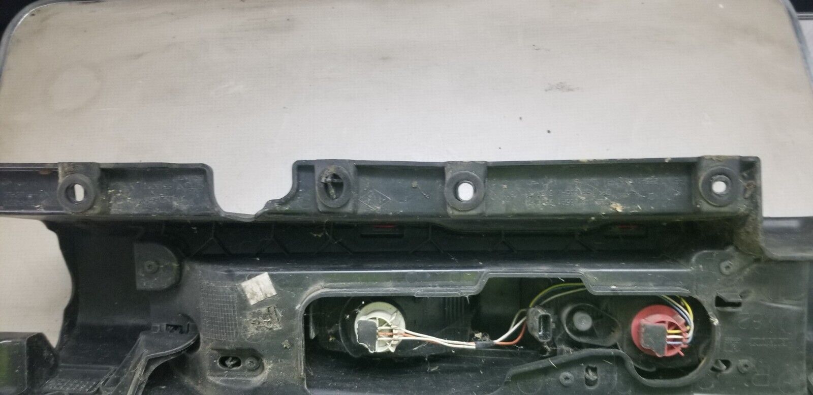 RENAULT TRAFIC VIVARO MK3 2015 DRIVER SIDE REAR TAIL LIGHT O/S/R - Image 6