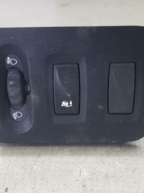 Renault Master MK3 2015 Headlight Adjustment Switch Panel