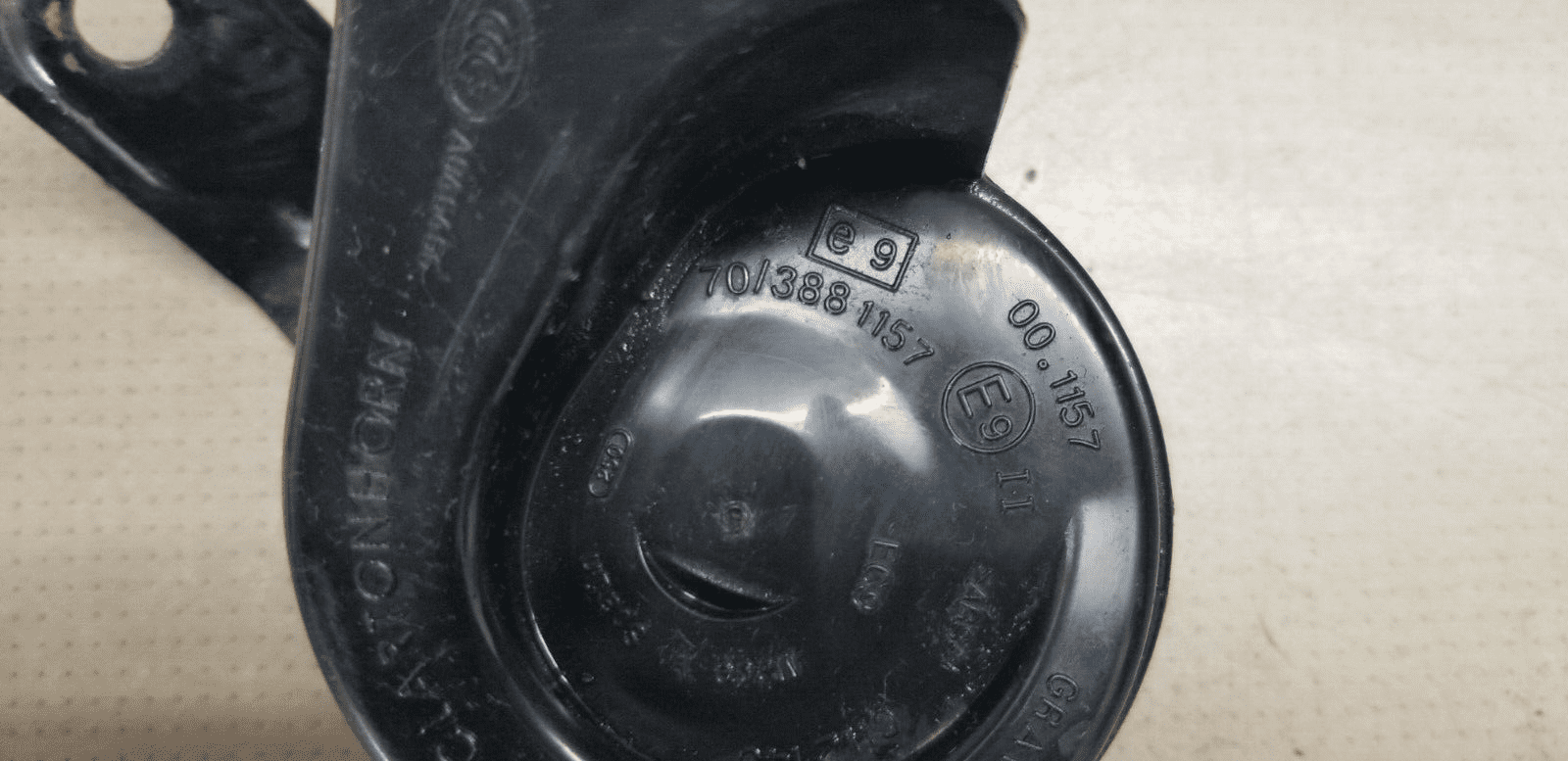 Renault Trafic MK3 1.6 DCI Vivaro B 2015-19 Genuine Horn 256105748R - Image 3