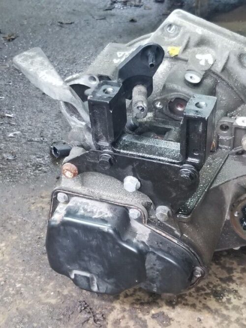 5-speed manual transmission removed from Skoda Rapid 2016