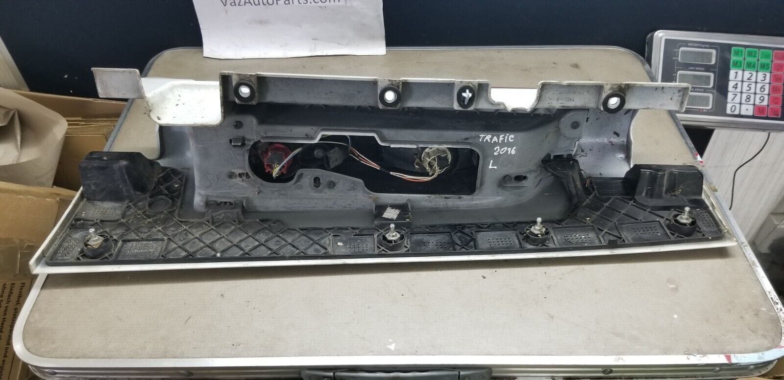 Renault Trafic Passenger Tail Light Lamp Left 2016 |O - Image 4