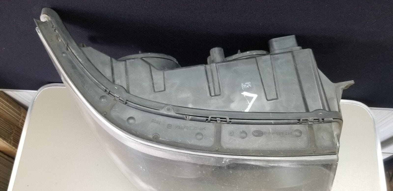 Used Volkswagen Crafter Headlight Left Hand HVW9068200361 2006-2017 - Image 2