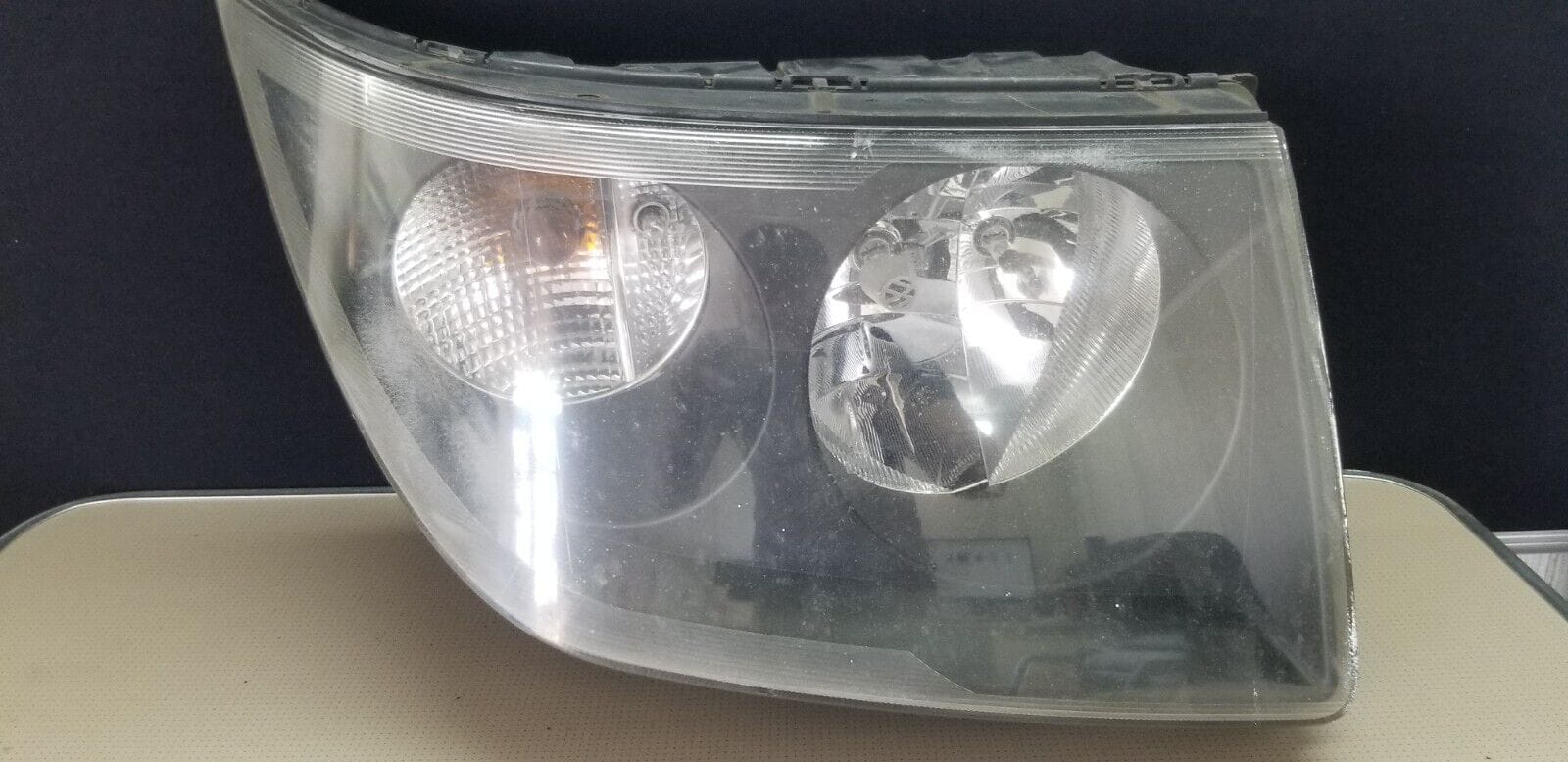 Used Volkswagen Crafter Headlight Left Hand HVW9068200361 2006-2017