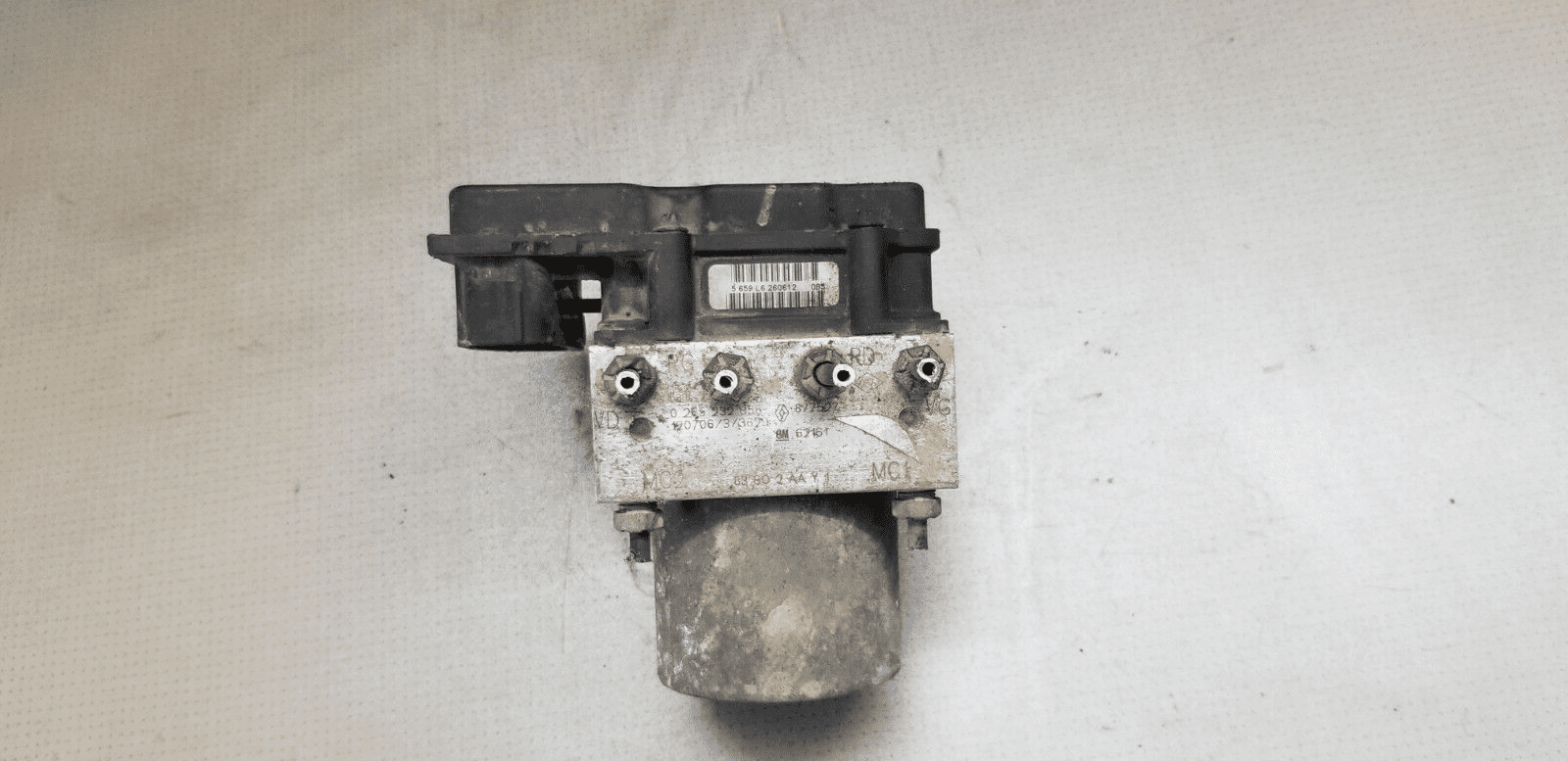 Vauxhall Vivaro ABS Pump Module 2012 2.0 Diesel 0265800839 - Image 2