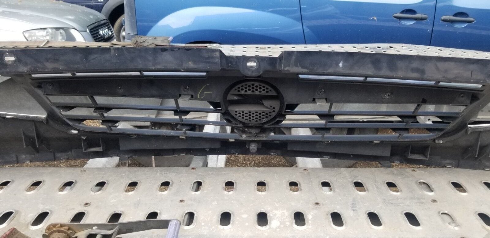 Vauxhall Vivaro Front Bumper 2010-2014 - Image 4