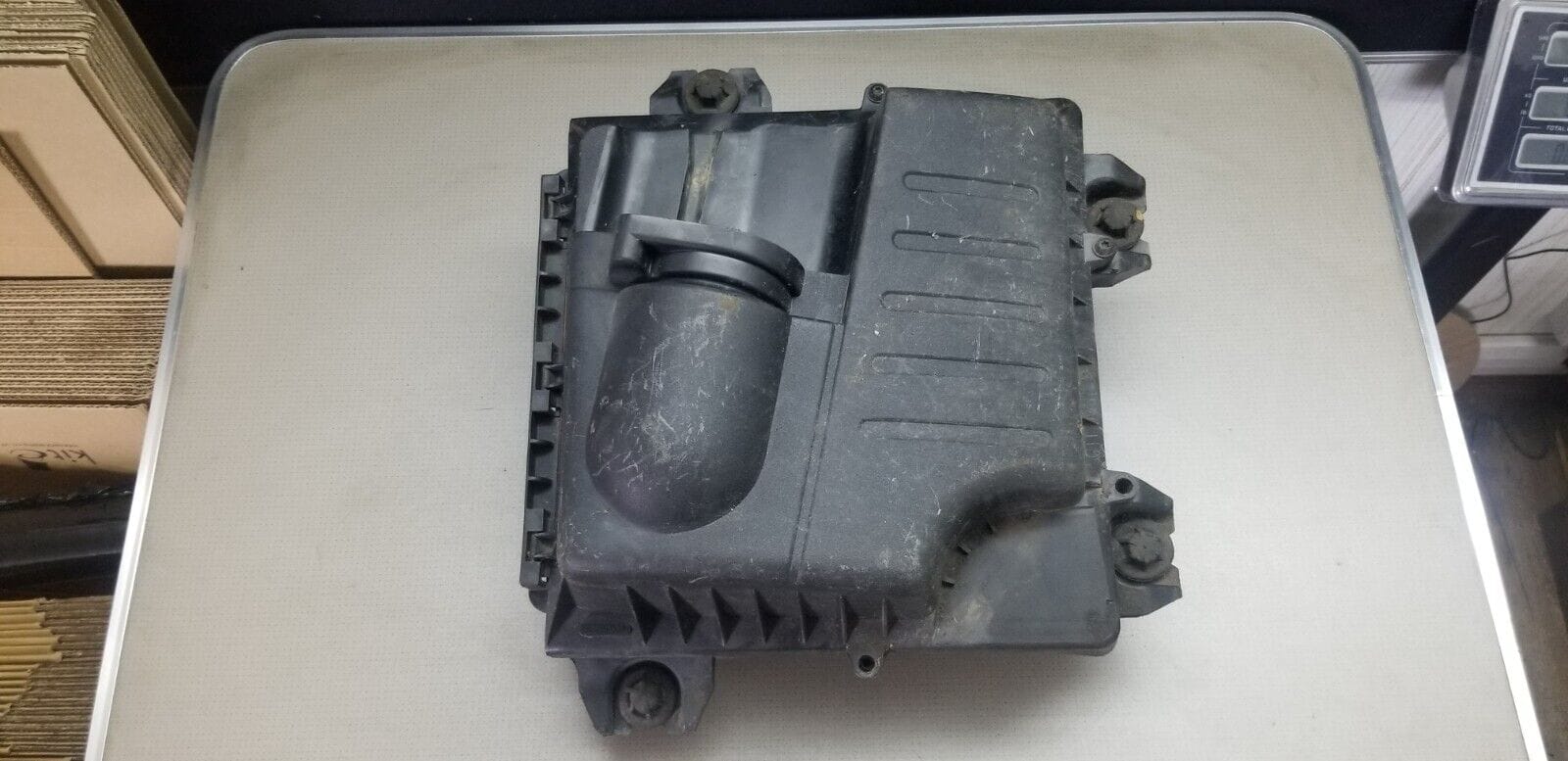 VIVARO TRAFIC PRIMASTAR 2001 - 2014 AIR FILTER BOX 8200760899