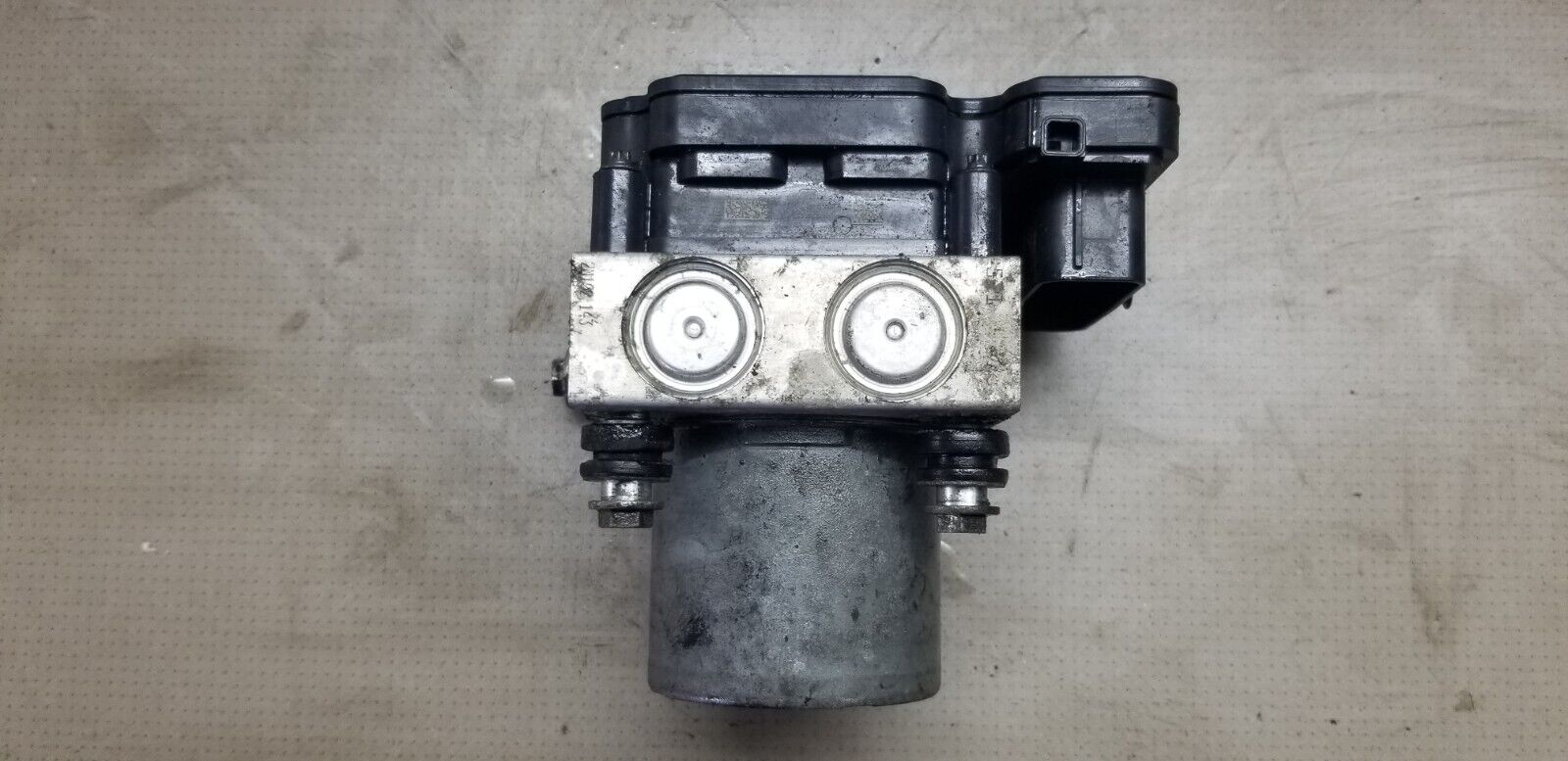 Volkswagen Crafter ABS Pump Module 2015 2.0 Diesel 2265106513 - Image 4