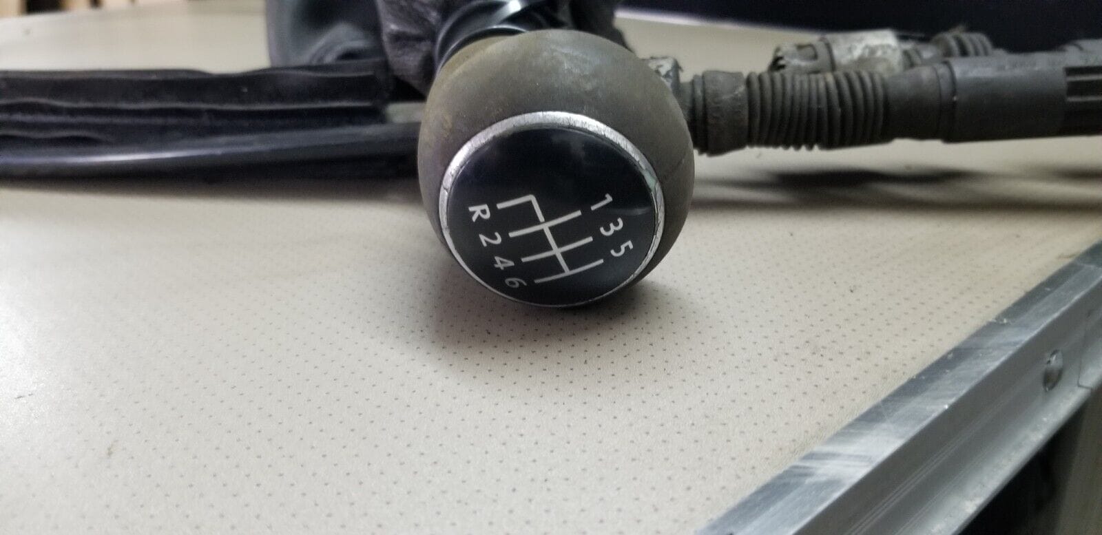 Volkswagen Crafter CR35 TDI 109 LWB Gear Lever 9062600198 |O - Image 3