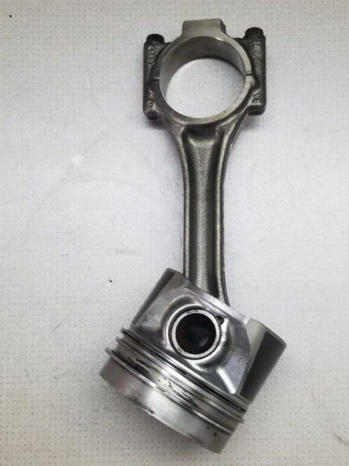 Volkswagen Passat 2010 2.0 TDI Piston And Connection Rod