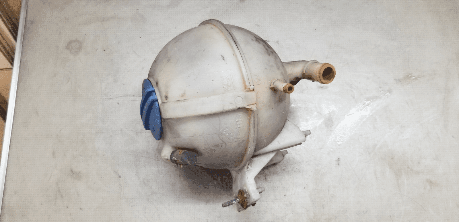 VW CRAFTER 2.0 TD EXPANSION TANK HVW9065010103 2013