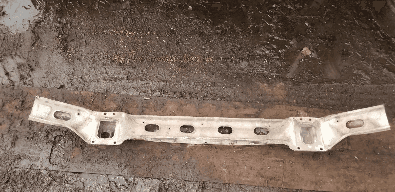 Volkswagen Crafter Cr35 Tdi 109 MWB Reinforcement Bar |O - Image 3