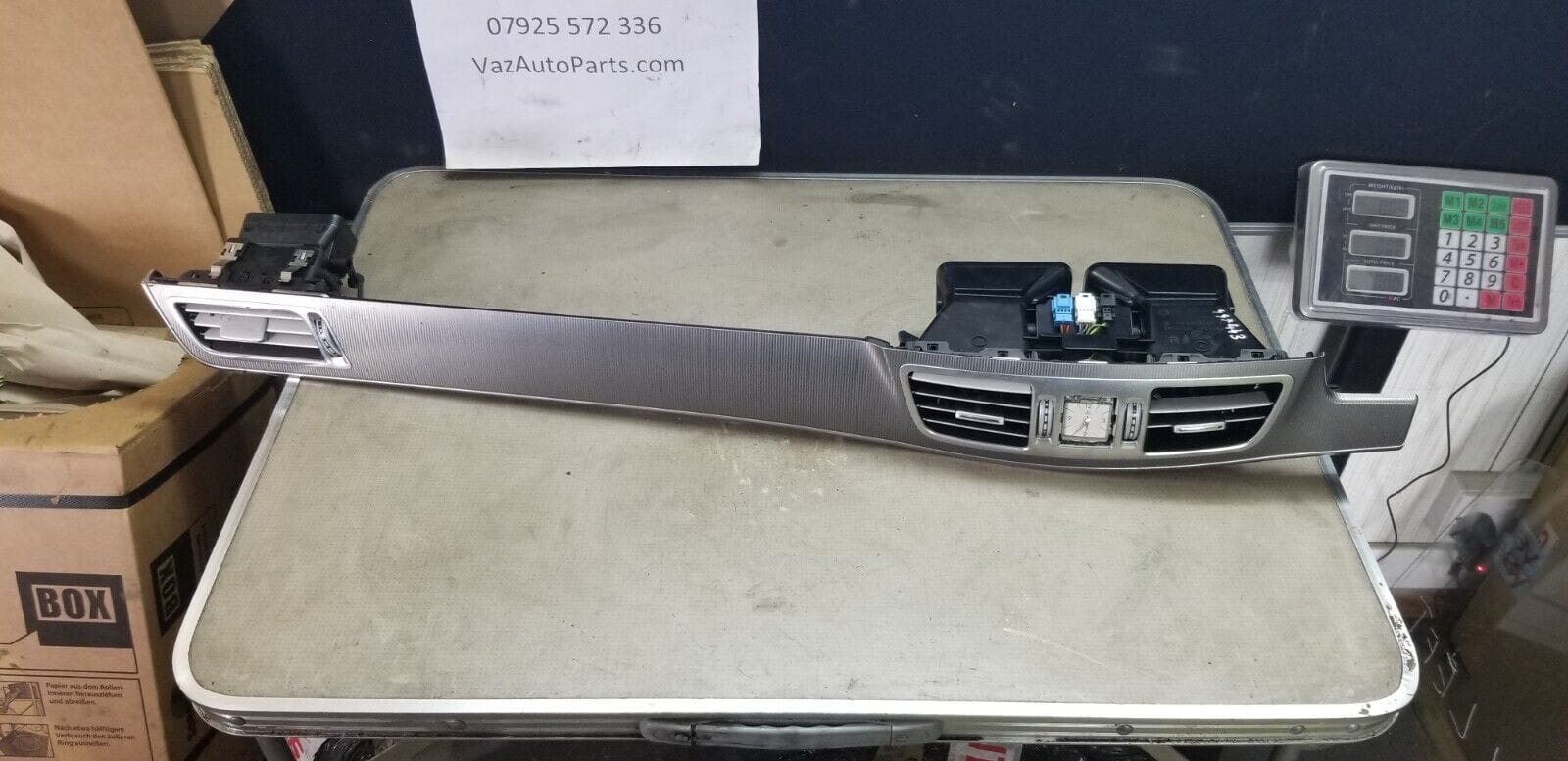 2014 MERCEDES E CLASS DASHBOARD TRIM AND VENTS A212680XX93
