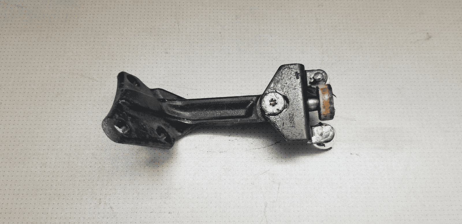 2014 MERCEDES SPRINTER LWB HIGH TOP NEARSIDE SLIDING DOOR ROLLER MECHANISMS - Image 3