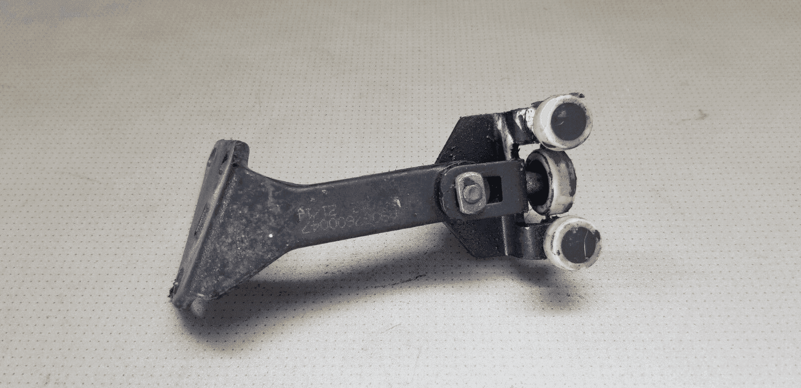 2014 MERCEDES SPRINTER LWB HIGH TOP NEARSIDE SLIDING DOOR ROLLER MECHANISMS - Image 4