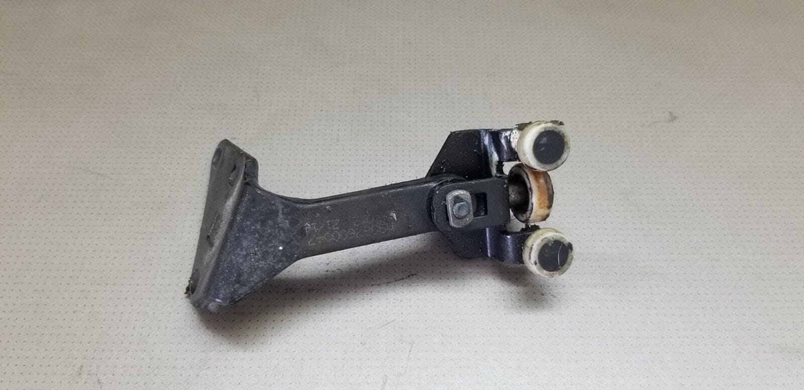 2014 MERCEDES SPRINTER LWB HIGH TOP NEARSIDE SLIDING DOOR ROLLER MECHANISMS