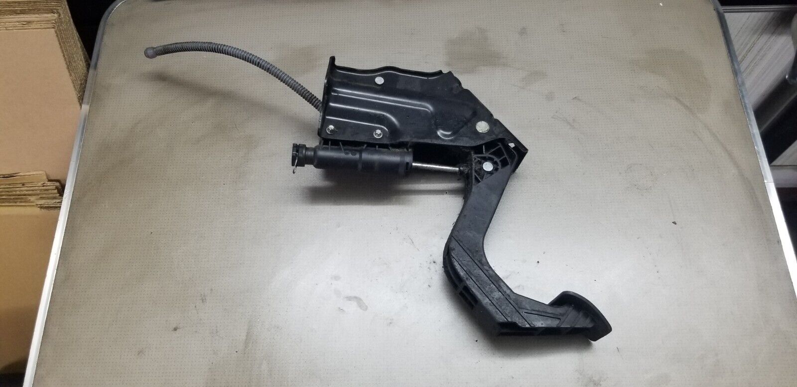 2015 Mercedes Benz Sprinter 2,2 Manual Clutch Pedal A9062900212 |O