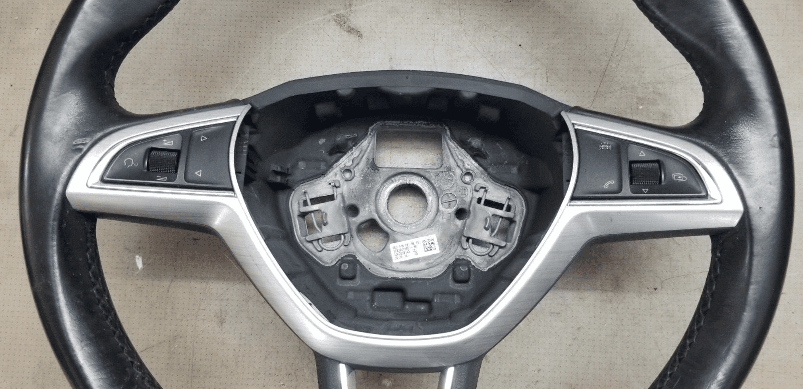 2016 Genuine Skoda Rapid Leather Multifunction Switch Steering Wheel 5E0419091BE - Image 9