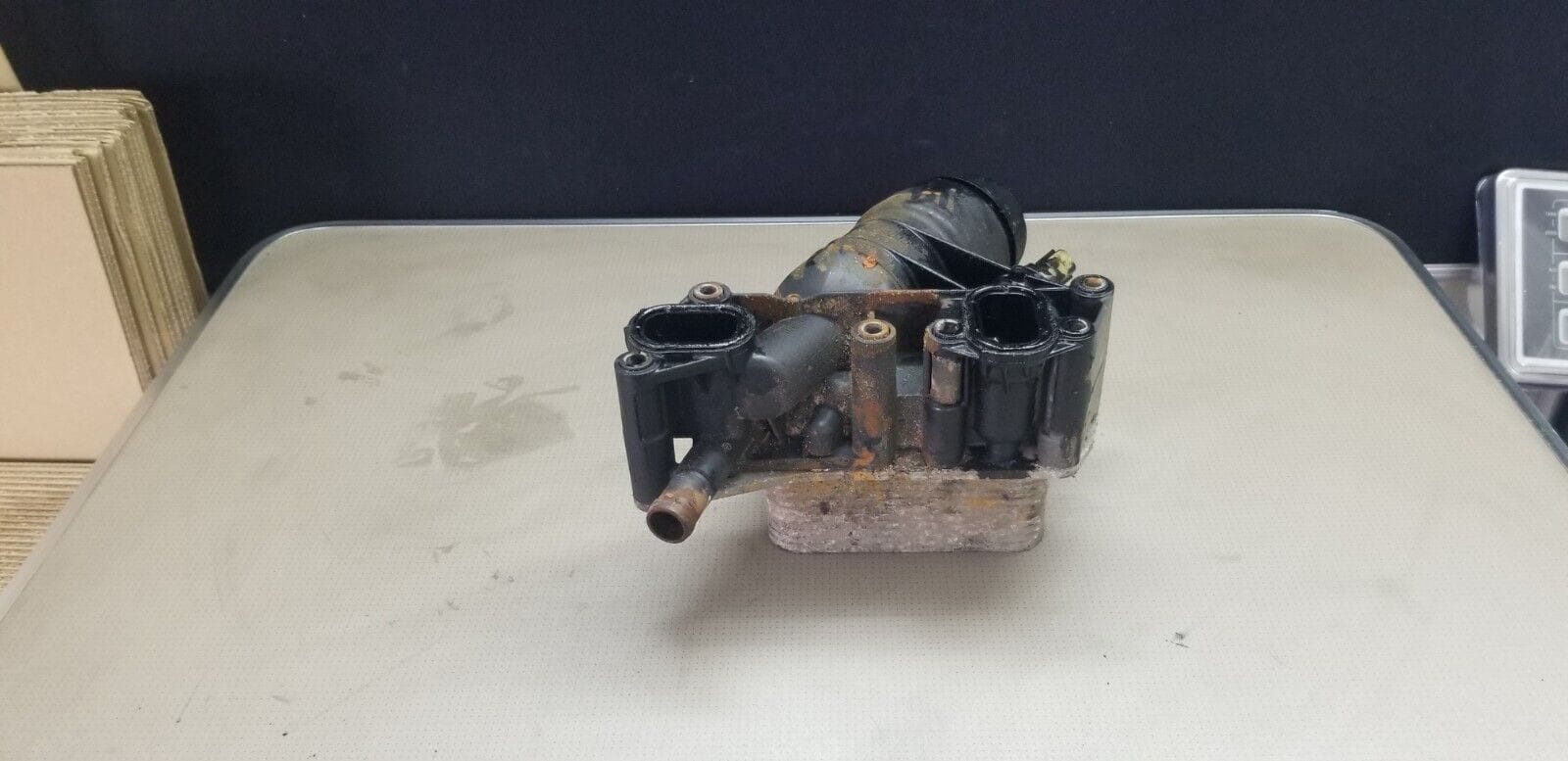 2016 Renault Trafic Oil Cooler and Filter Housing 152081926R Genuine - Image 3