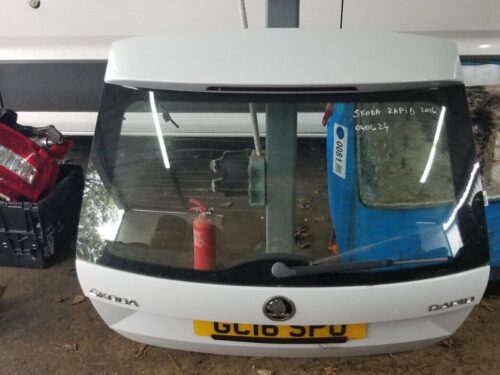2016 Skoda Rapid 5 Door Hatchback White Bootlid / Tailgate 2012-2020 |O