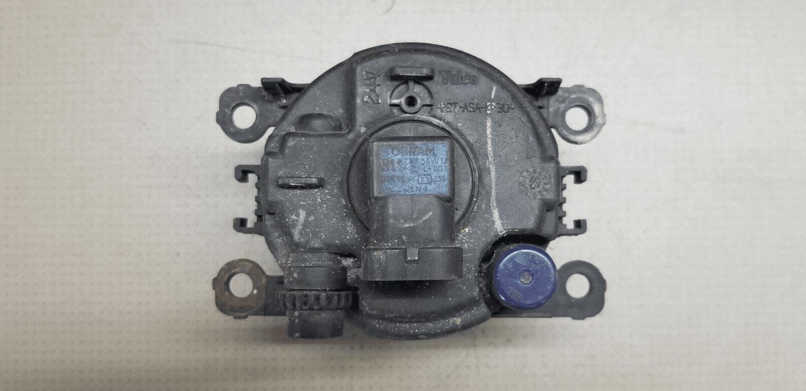 8200074008 fog light for RENAULT MEGANE - Image 3