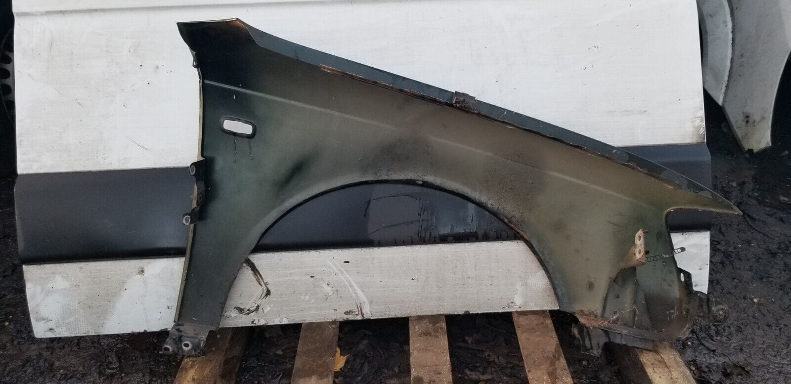 AUDI A4 B7 2007 N/S PASSENGER SIDE FRONT WING PANEL - Image 3