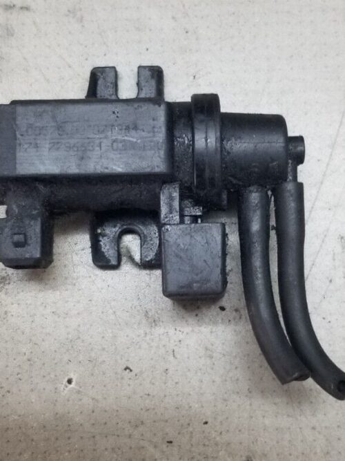 BMW 3 5 X5 Series E60 E70 E87 E90 E91 E92 Pressure Solenoid Vacuum Valve 7796634