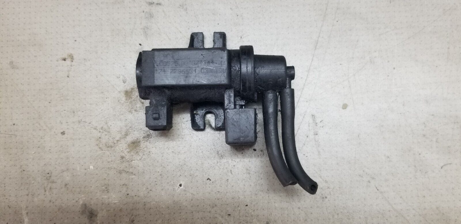 BMW 3 5 X5 Series E60 E70 E87 E90 E91 E92 Pressure Solenoid Vacuum Valve 7796634