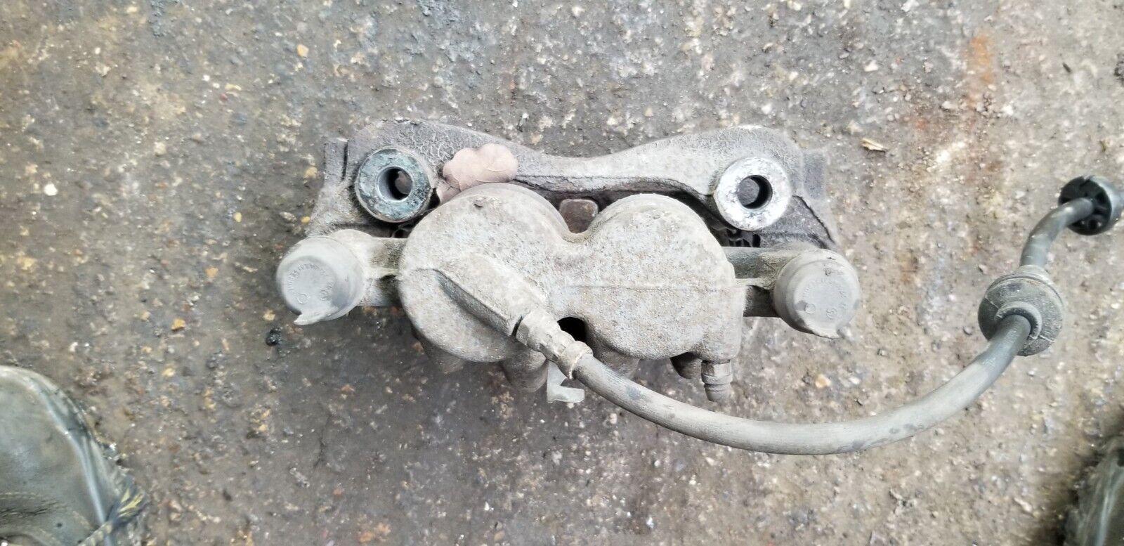 Citroen Relay Brake Caliper Passenger Side Front 2017 |O - Image 4