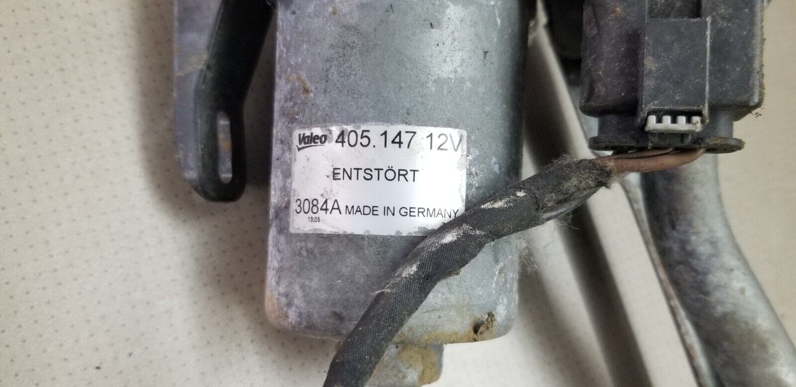 CRAFTER / SPRINTER 2014 WIPER MOTOR FRONT 405147 12V - Image 4