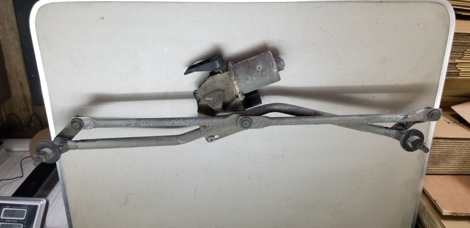 CRAFTER / SPRINTER 2014 WIPER MOTOR FRONT 405147 12V - Image 3