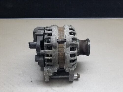 Dacia Sandero Alternator  Bosch 231005079R