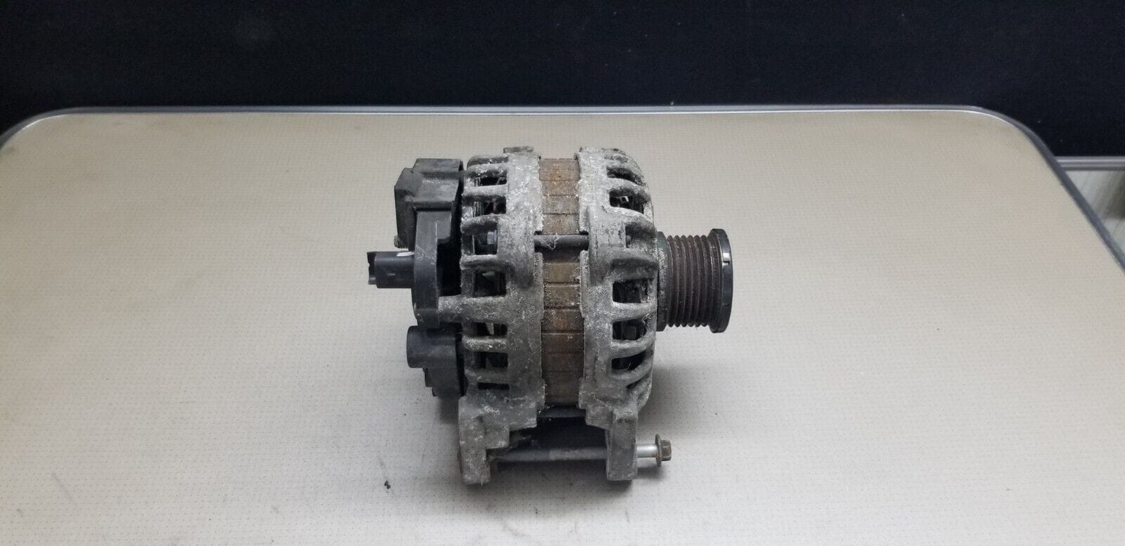 Dacia Sandero Alternator Bosch 231005079R