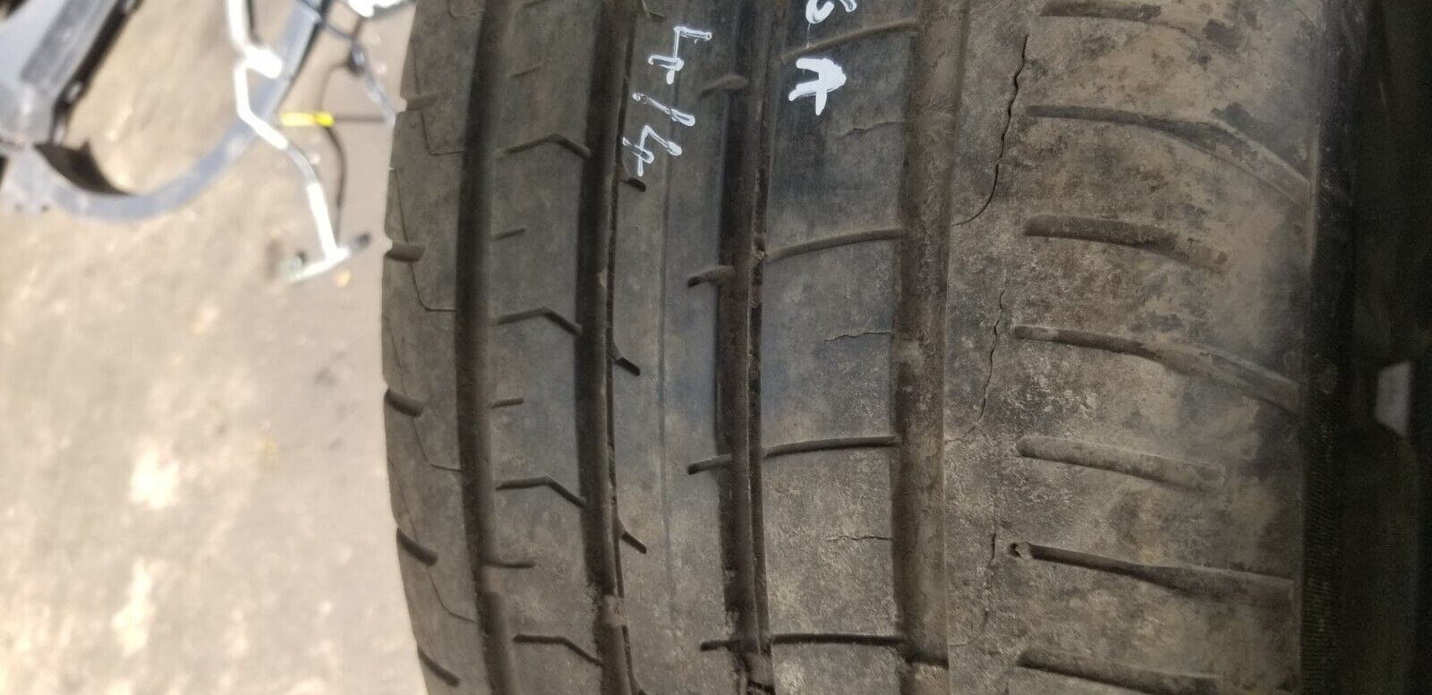 Ford Kuga MK2 Titanium 2016 Alloy Wheels And Tyres 235/50R18 |O - Image 17