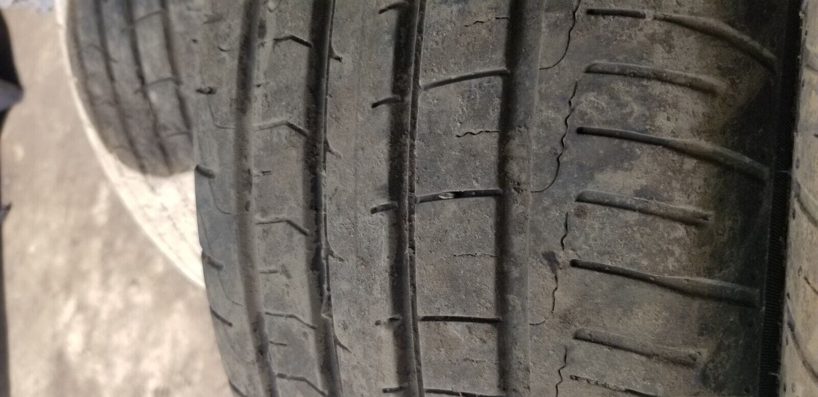 Ford Kuga MK2 Titanium 2016 Alloy Wheels And Tyres 235/50R18 |O - Image 19