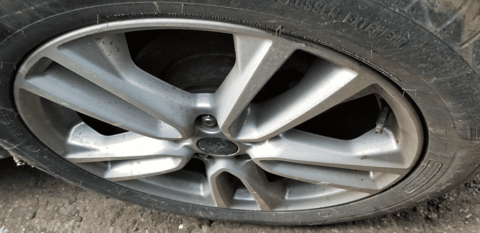 Ford Kuga MK2 Titanium 2016 Alloy Wheels And Tyres 235/50R18 |O - Image 6