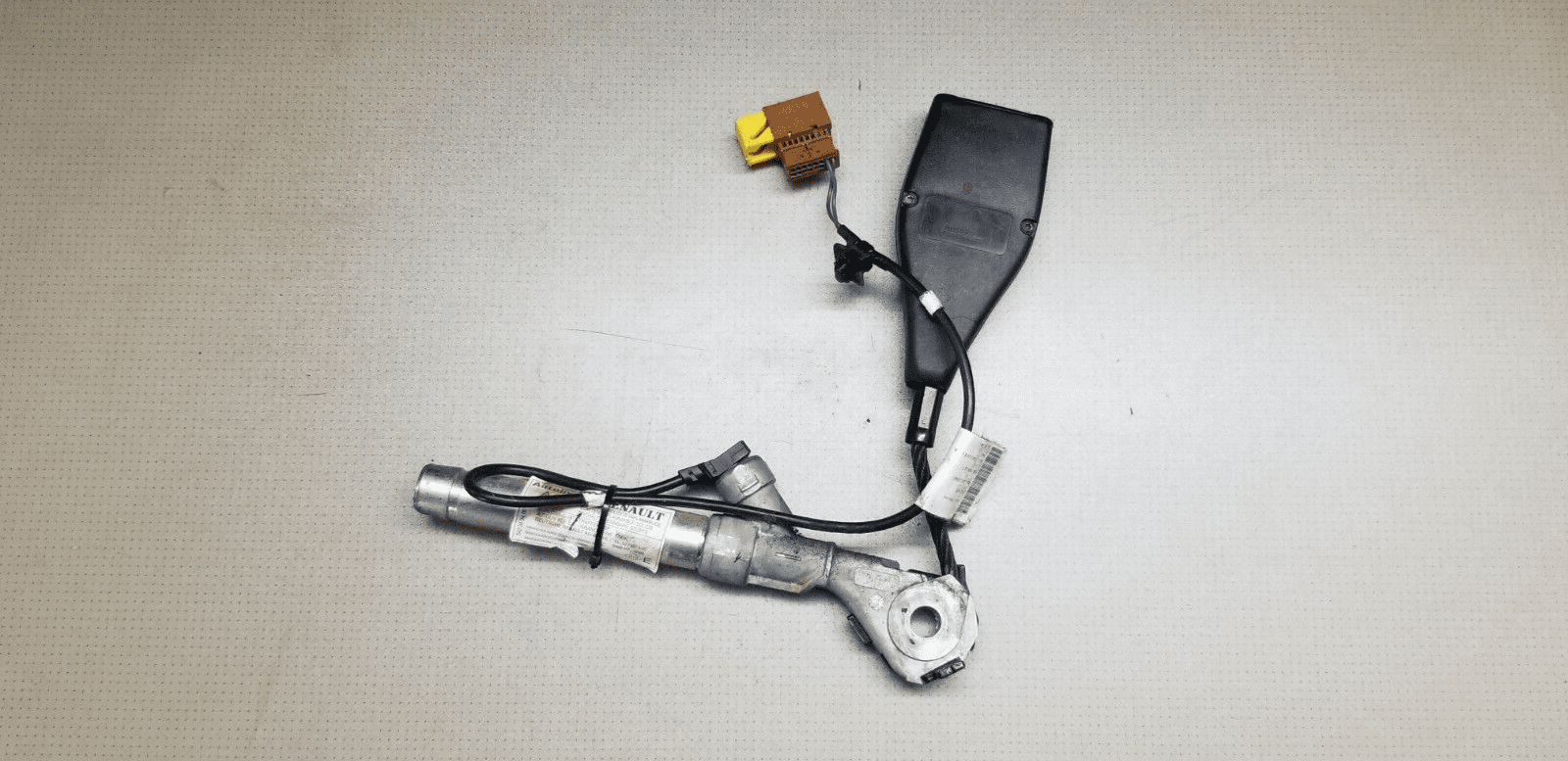 Front right belt tensioner RENAULT TRAFIC 70032597A