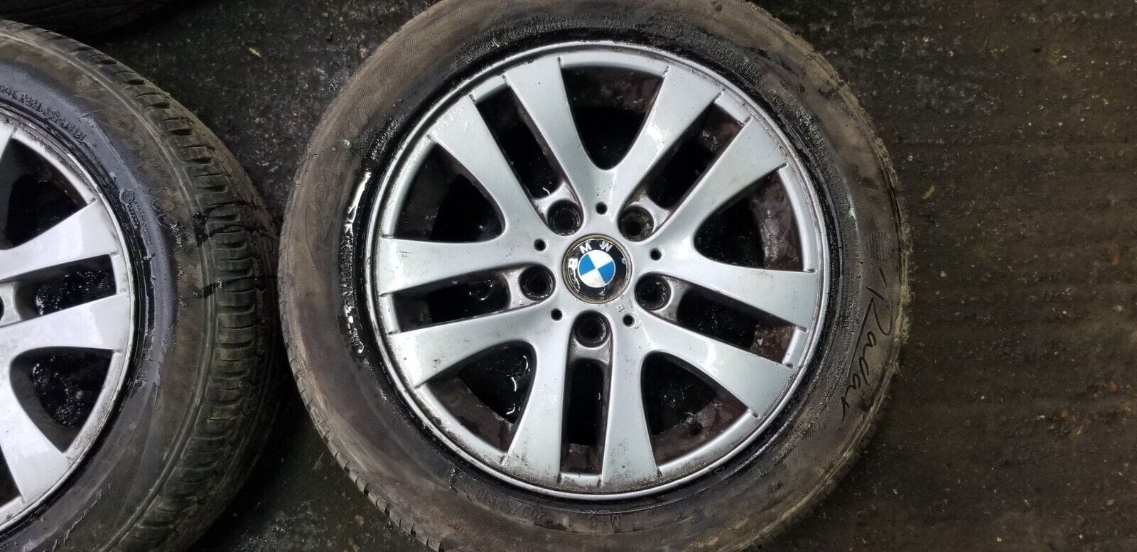 OEM BMW Alloy Wheel 16 Inch 6765810