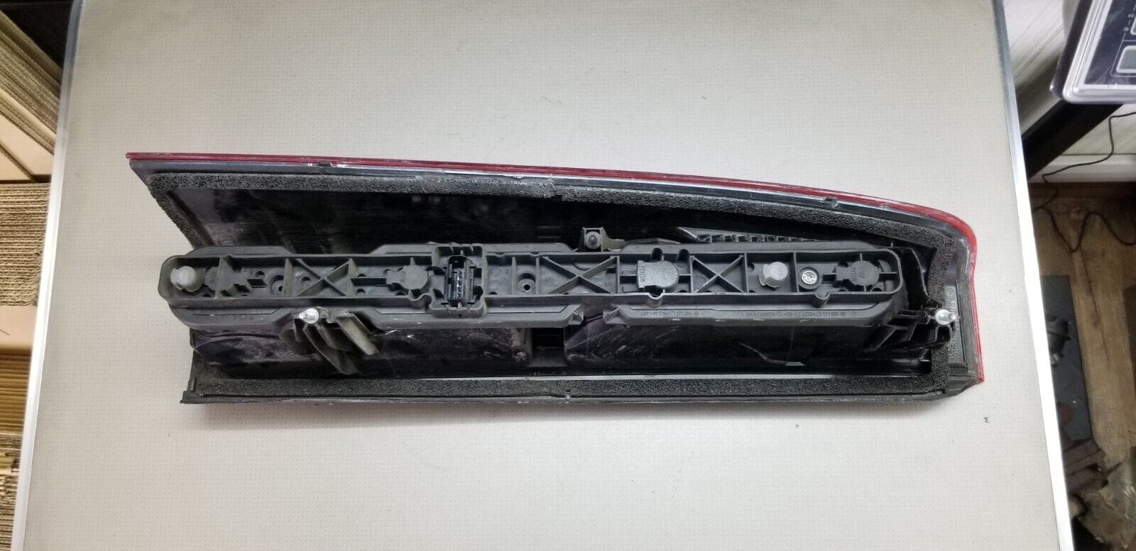 GENUINE RENAULT MASTER Van DRIVER SIDE REAR / TAIL LIGHT Mk3 - Image 5