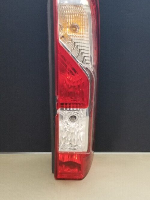 GENUINE RENAULT MASTER Van DRIVER SIDE REAR / TAIL LIGHT Mk3