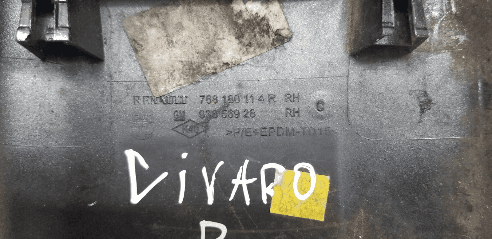 Genuine Renault Trafic Vivaro Primastar O/S Driver Moulding Trim 2001 - 2014 - Image 3