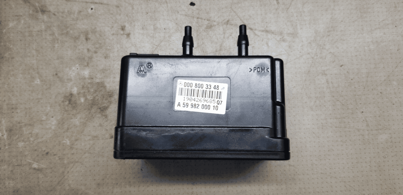 Mercedes-Benz E Central Locking Vacuum Pump A207 A0008003348 2013